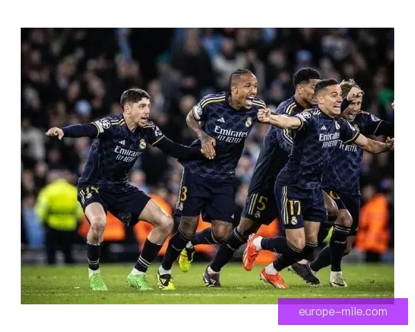 巴尔韦德欧冠主场凌空爆射绝平曼城 打破困境点燃皇马希望