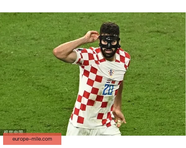 格瓦迪奥尔赛季末客串左后卫屡屡进球成亮点展现全能实力