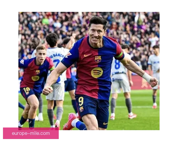 莱万多夫斯基创西甲历史纪录豪取赛季五十球